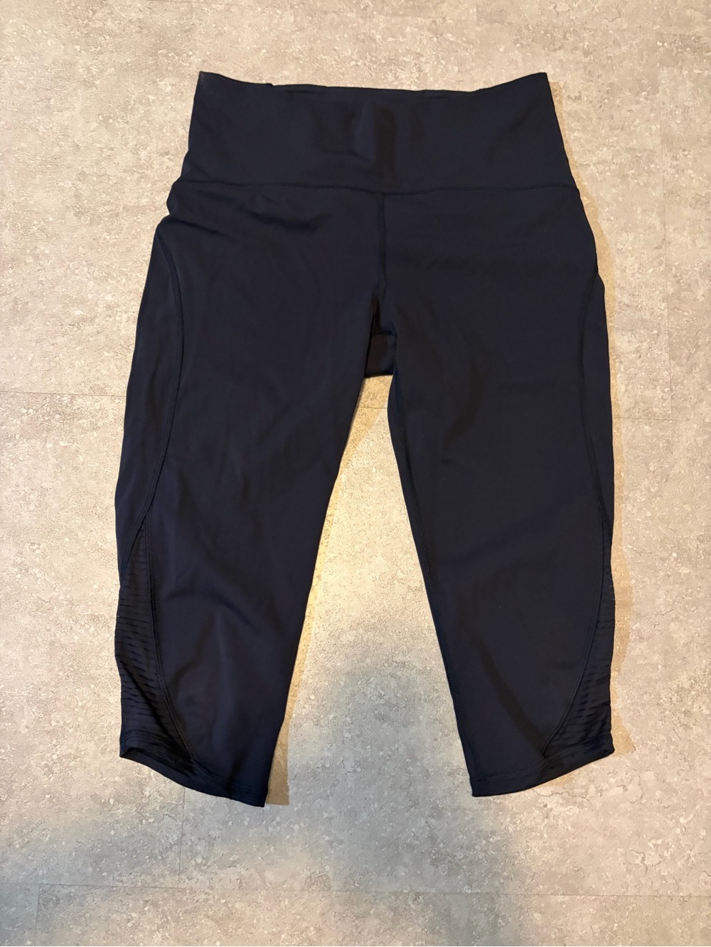 lululemon athletica Navy Cropped Leggings